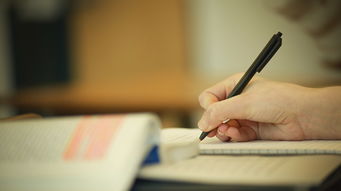 “花钱买内部信息”填高考志愿，靠谱吗？